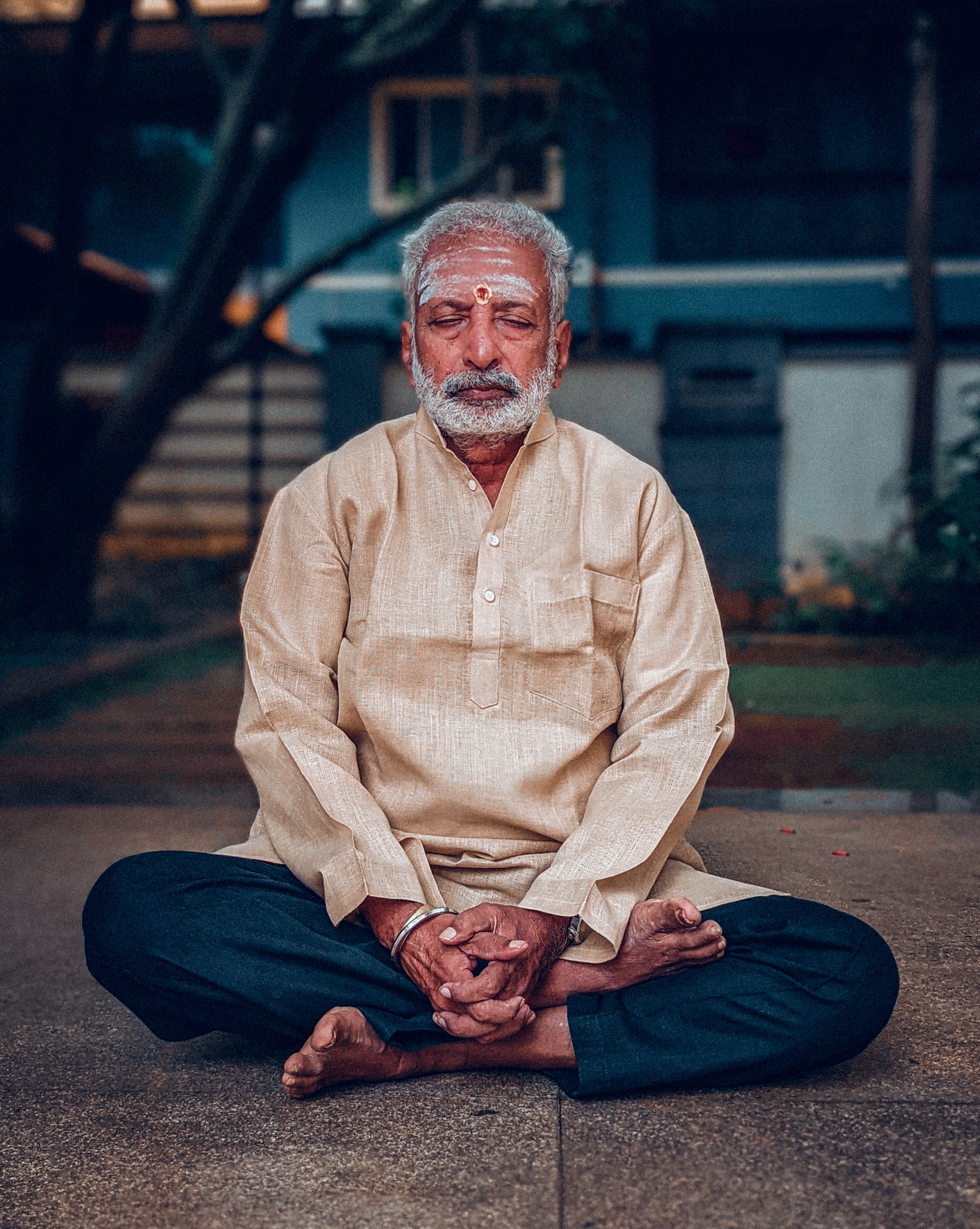 a man meditating